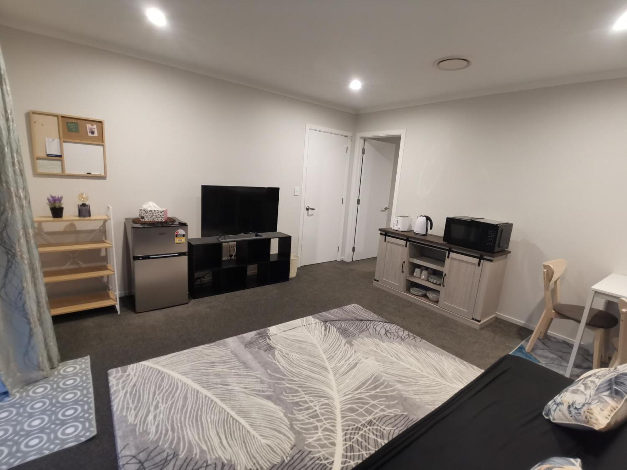 Stylish Private Guest House Ensuite Only Rolleston Екстериор снимка